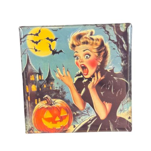 Screaming Vintage Ladies Magnet Mary